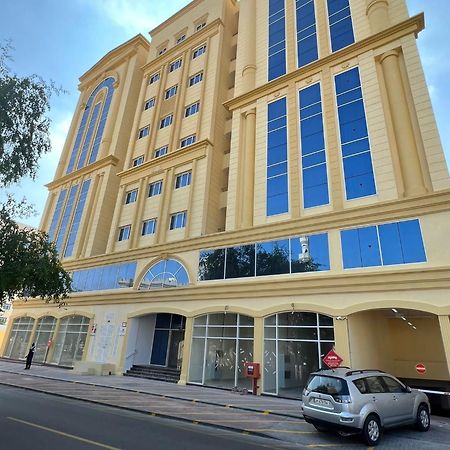 Terminal Inn Old Airport Hotel & Apartment โดฮา ภายนอก รูปภาพ